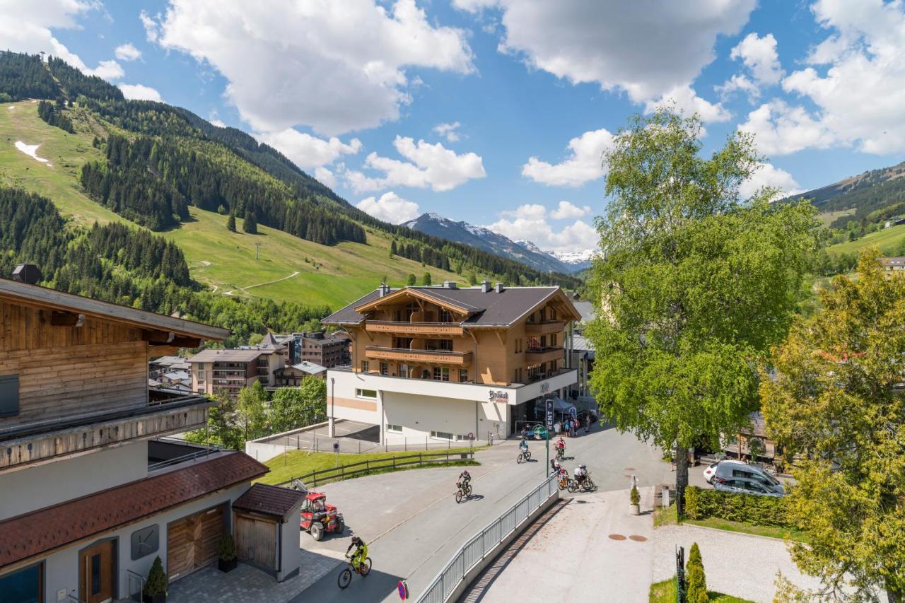 Appartements Bernhofer Saalbach-Hinterglemm Extérieur photo